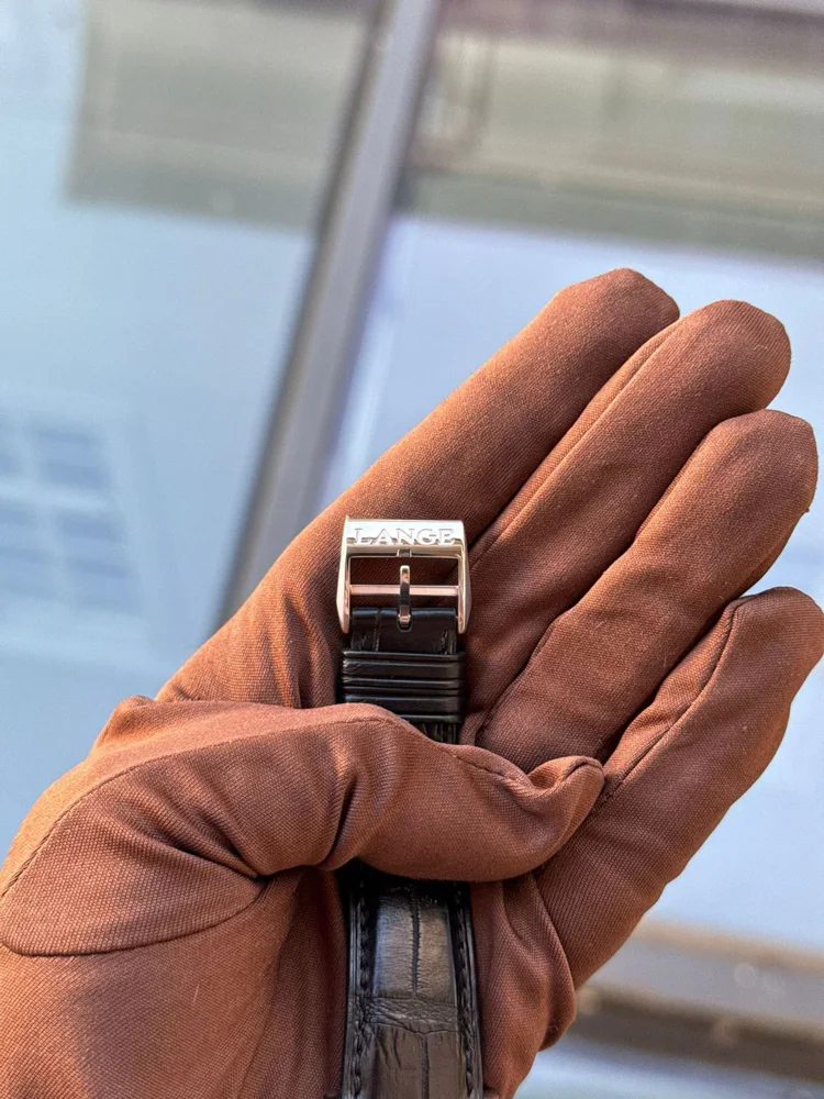 + extract from the archives